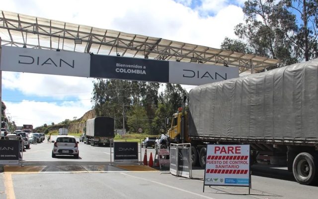 Colombia levantó casi todos sus aranceles a Ecuador, dice la CAN