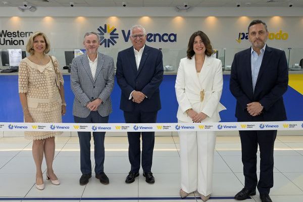 Vimenca y Western Union reinauguran oficina principal