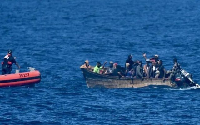 Repatrían a 32 migrantes a RD tras llegar a costas Puerto Rico