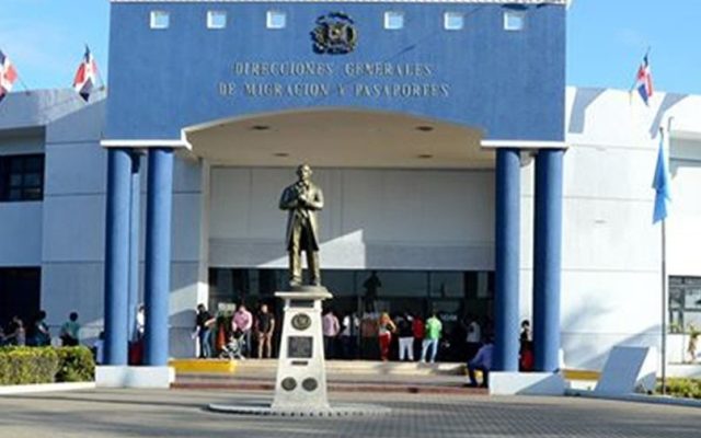 Transportaban irregularmente haitianos en vehículos de DGM