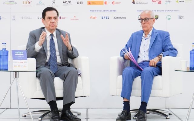 ESPAÑA: Embajada RD celebra panel sobre literatura siglo XX