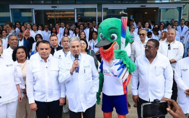 SNS recibe antorcha Juegos Centroamericanos y del Caribe