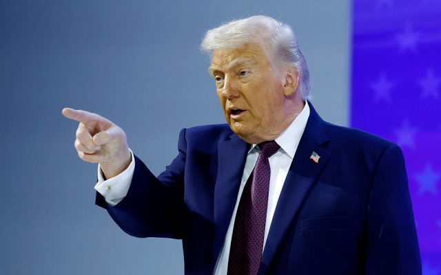 Trump dice conversaciones con Irán siguen sin «interrupción»