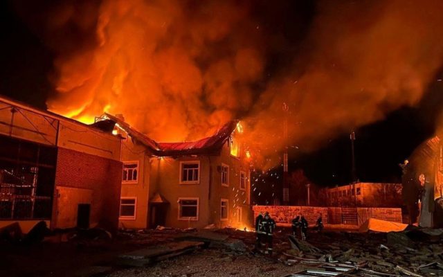 Ucrania lanza ataque masivo y deja muertos península Kerch