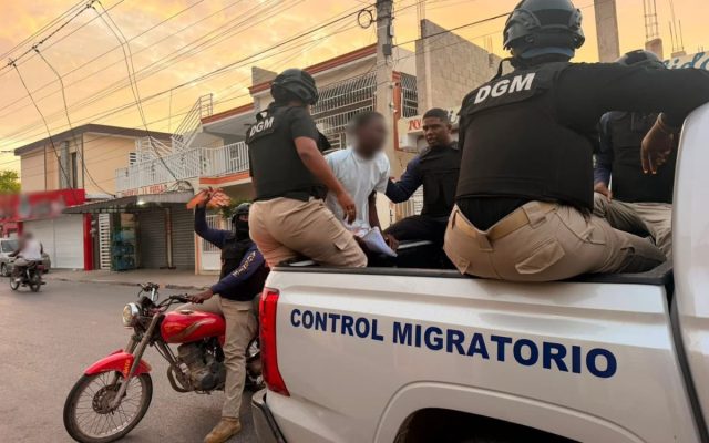 Deportan 1,177 extranjeros en condición migratoria irregular