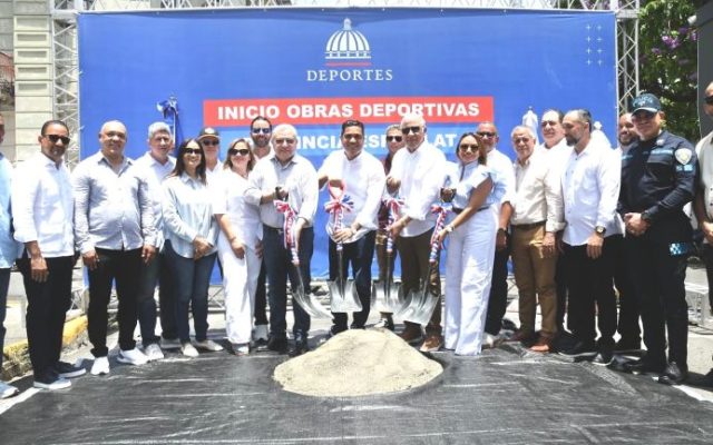 Gobierno anuncia para Moca obras deportivas por $415 MM