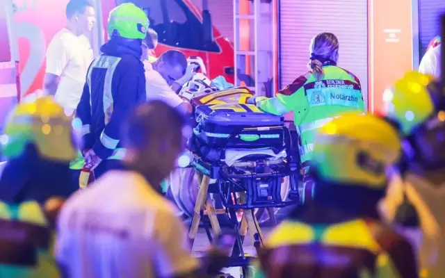 BERLIN: Al menos un muerto y 16 heridos en atropello múltiple