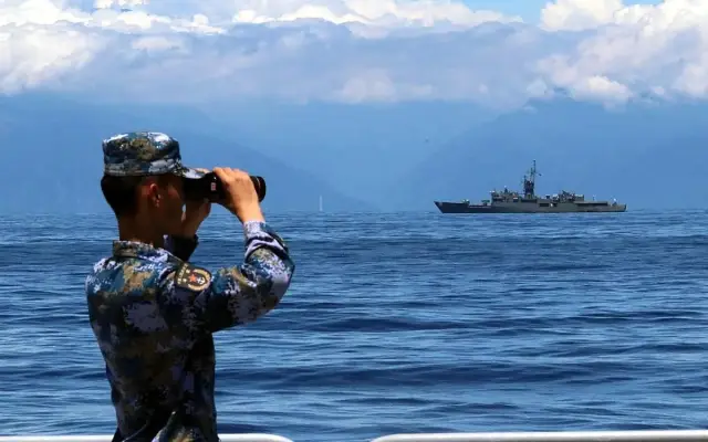 China acusa a Japón de «exagerar» amenazas externas