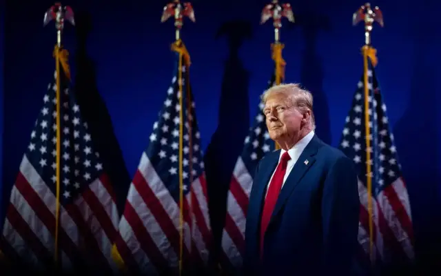 Trump ve comunismo amenaza en aniversario 250 años EEUU