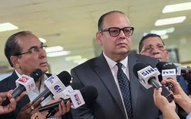 CARD deposita acción contra artículo 310 del Código Penal