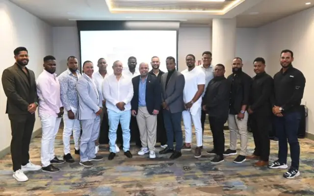 Dominicana presenta selección de béisbol para los JCC 2026