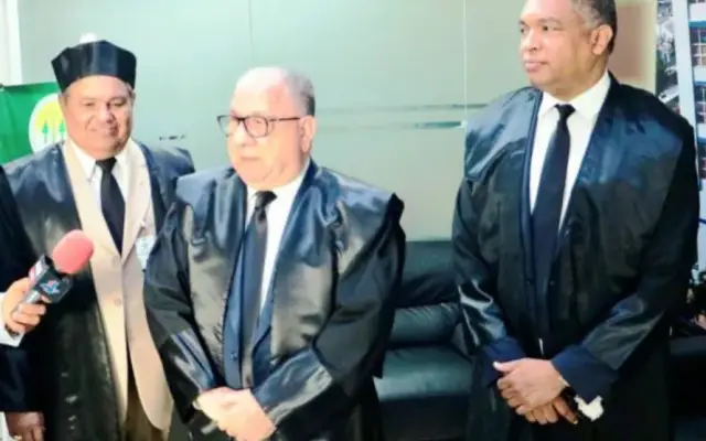 PLD defiende ante TSE derecho a consulta interna 18 de octubre