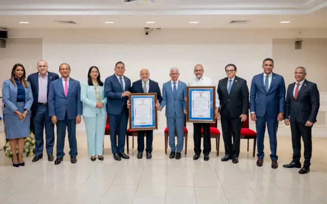 Senado reconoce a destacadas personalidades de Barahona