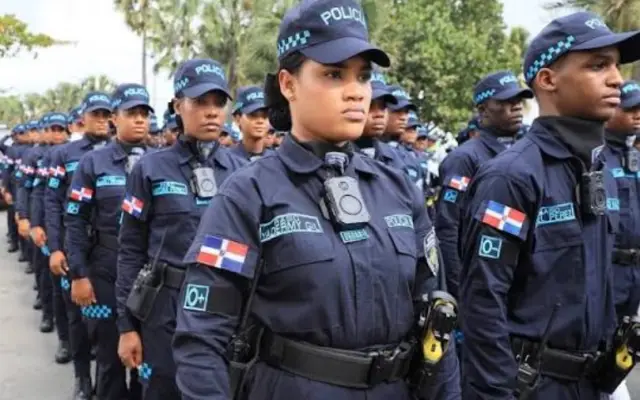 Senado aprueba reforma afecta salarios y ascensos policiales