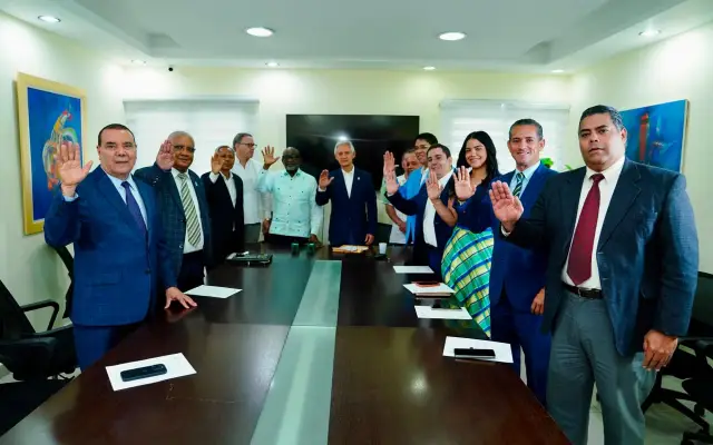 Ng Cortiñas asume Secretaría de Asuntos Económicos en FP