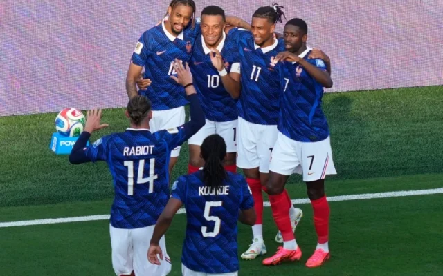 Francia golea a Suecia y pasa a octavos Copa Mundial de la FIFA