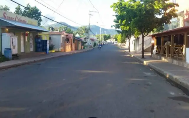 Huelga 48 horas paraliza las actividades de Licey al Medio