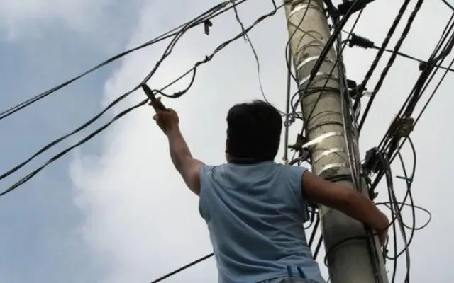 Condenan empresario a pagar $47.7 MM por fraude eléctrico