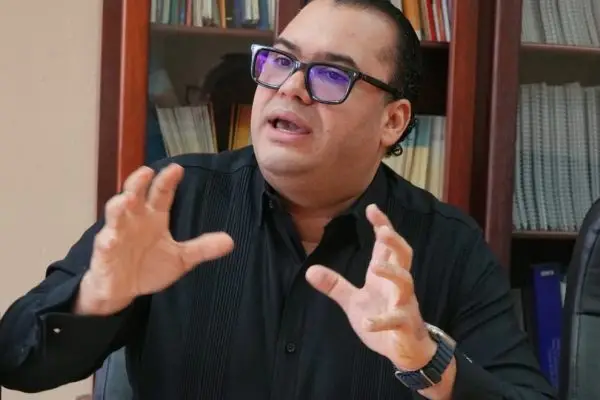 Cuestionan ganancias de ARS por más de RD$20 mil millones
