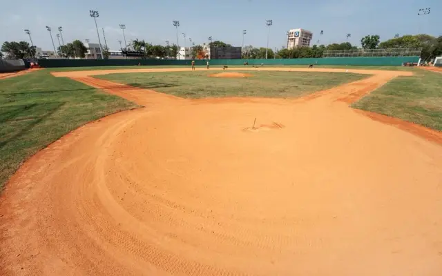 Listo estadio de béisbol en el Centro Olímpico para JCC 2026