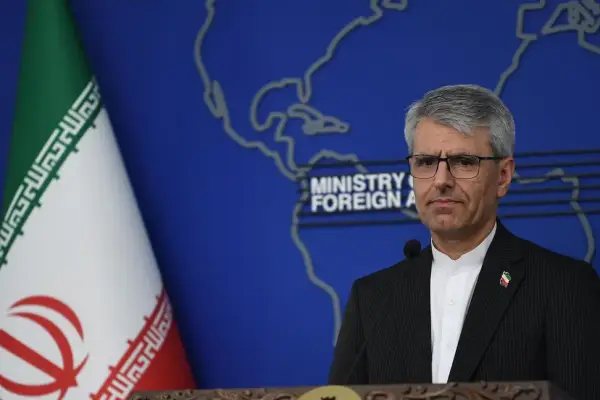 Irán califica «crimen de guerra» ataque EU a hospital de cáncer