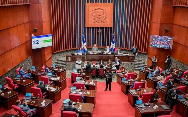 Senado aprueba reformas al proyecto sobre juegos de azar