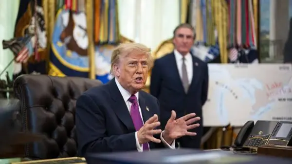 Trump ahora pide renombrar océanos Atlántico y Pacífico