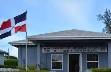 Antigua y Barbuda: Denuncian deterioro servicios consulares