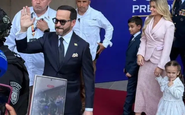 Abelardo de la Espriella jura como presidente de Colombia