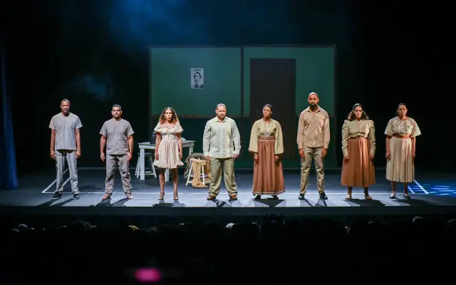 Obra sobre salud mental en Bellas Artes conmueve público