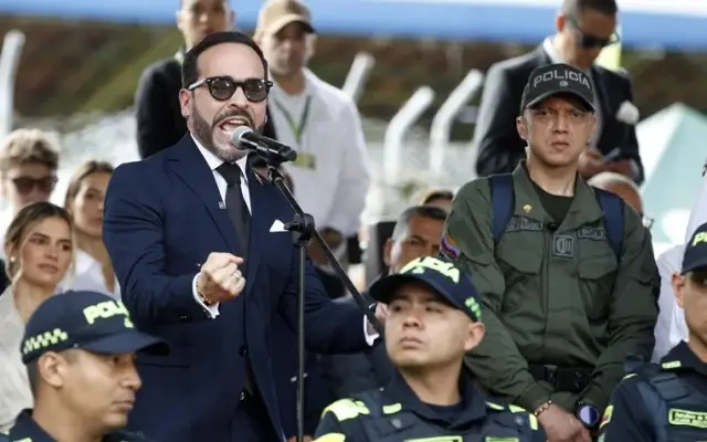 COLOMBIA: Matan 6 miembros de grupos armasos en choques