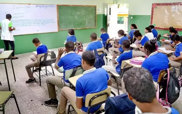 Minerd: Todo listo para recibir más de 2 millones estudiantes