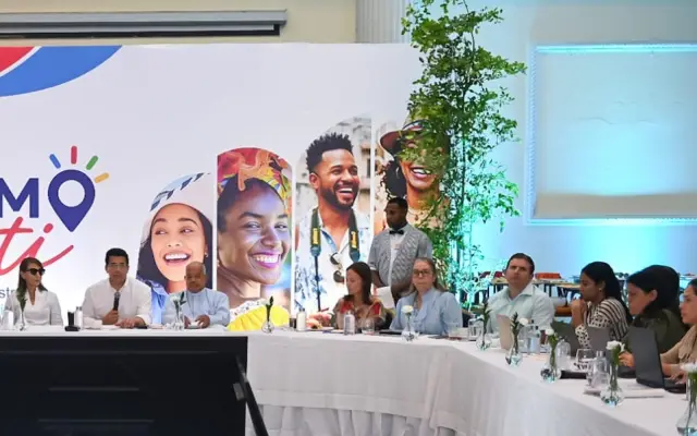 Turismo lanza programa para fortalecer destinos de la RD