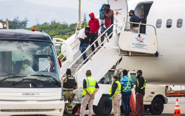 Experto de la ONU rechaza deportaciones EU de haitianos