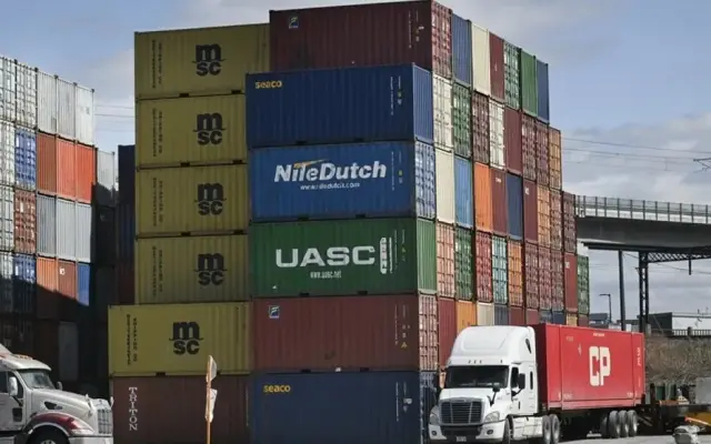 Fracasa negociación Canadá y EEUU, entra vigor arancel 50%