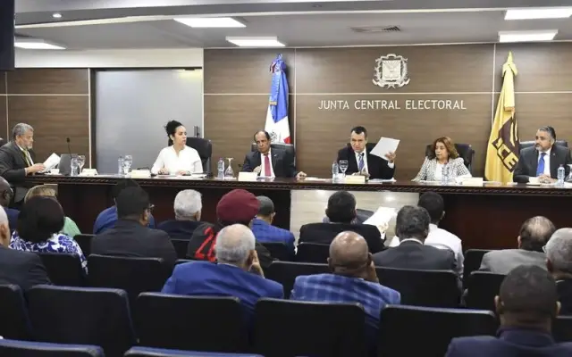 JCE abre proceso sanción a ACD Media por difusión encuestas