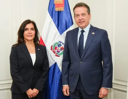 Canciller RD inicia agenda con reunión Embajadora de EEUU