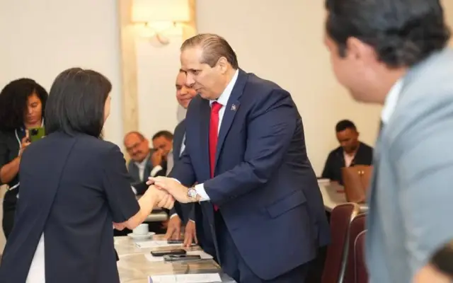 Salud y SNS fortalecen control prenatal para reducir riesgos