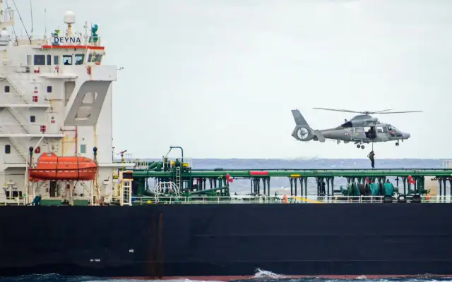 UE intercepta en Mediterráneo petrolero «flota fantasma» rusa
