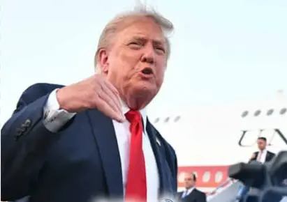 Trump dice seguirá golpeándo con fuerza a Irán hasta que ceda