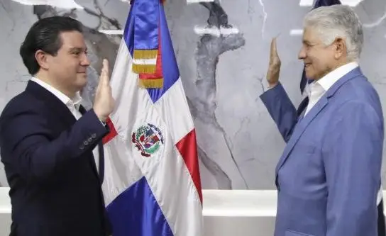 Alejandro Campos asume la dirección ejecutiva APORDOM