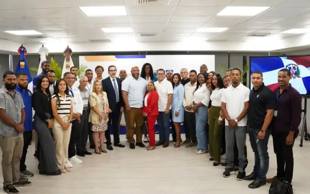 INEFI inicia capacitación para docentes de Educación Física