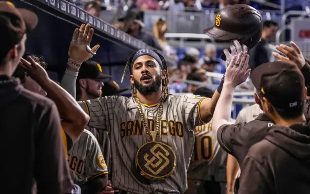 MLB aprueba venta Padres de San Diego por US$3,9 billones