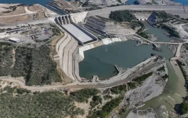 Rodríguez Pimentel urge fondos concluir obras Monte Grande