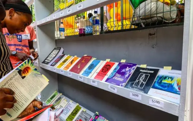 Encuentro literario reúne Haití a 30 autores de unos 100 libros