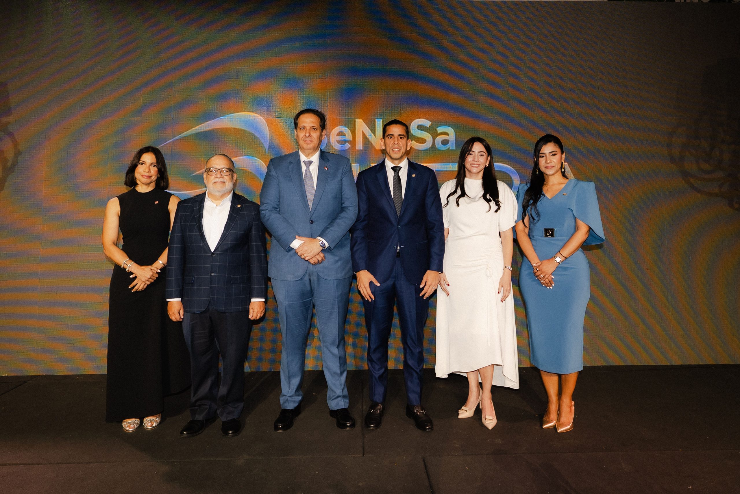 SeNaSa lanza plan Ultra con cobertura de hasta RD 4 millones
