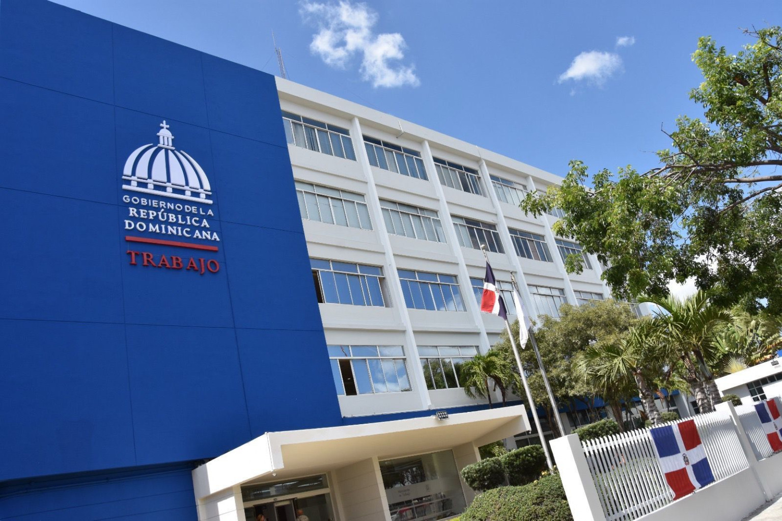 Ministerio de Trabajo: Día de la Restauración no se cambia