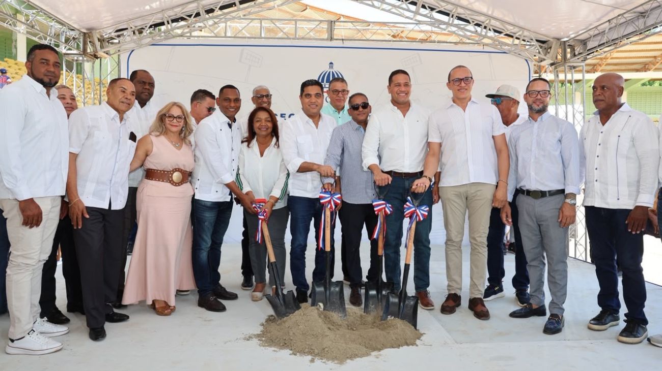Miderec reconstruye estadio Hermanos Suárez por RD$75.9 millones
