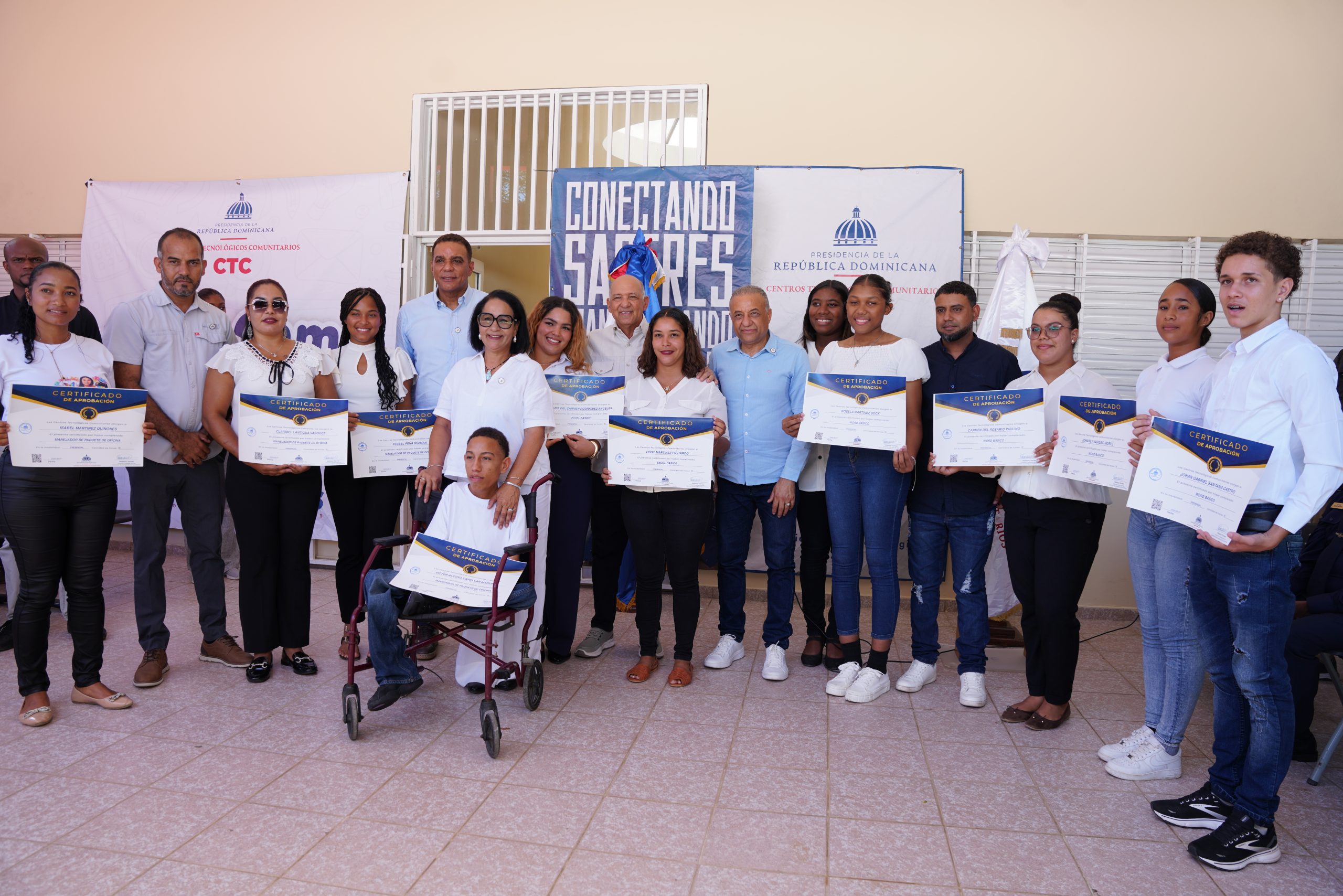 CTC certifica a 250 jóvenes en Jamao al Norte