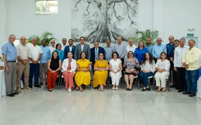 Santiago: Jardín Botánico hace asamblea y renueva directiva